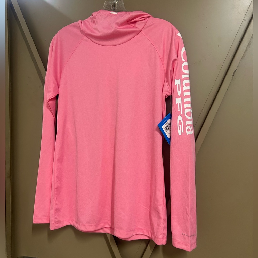 Woman’s Columbia PFG sweater